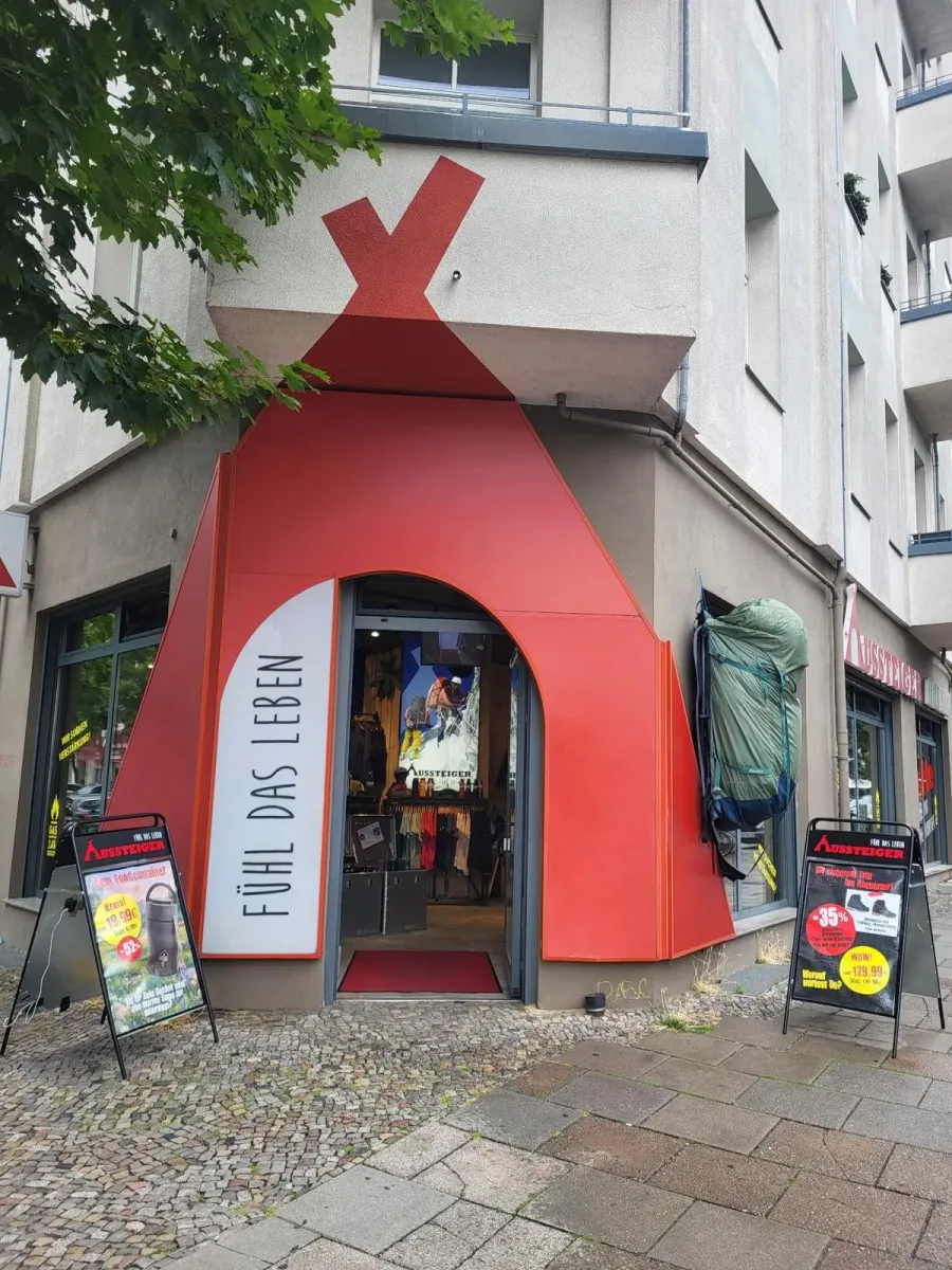 store-exterior-der-aussteiger