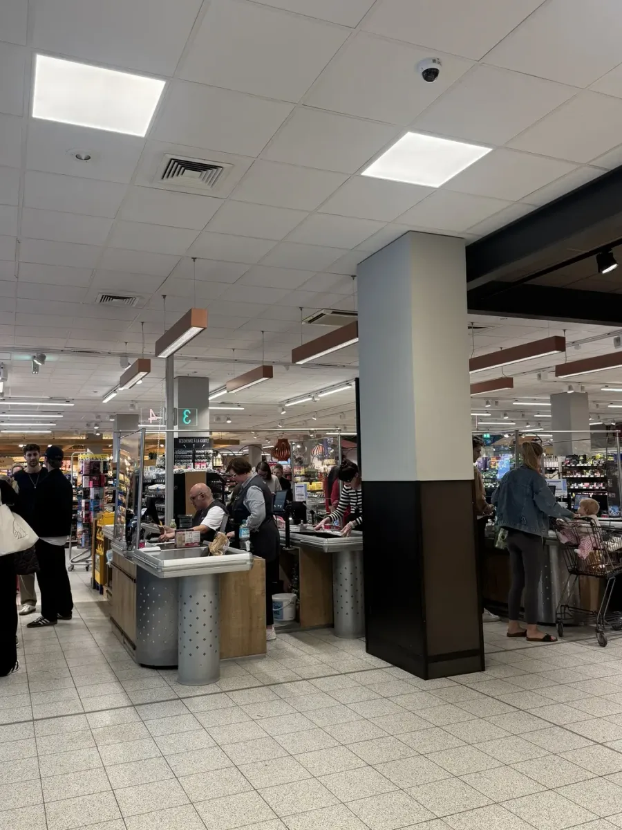 grocery-store-checkout-edeka-niemerszein-winterhude