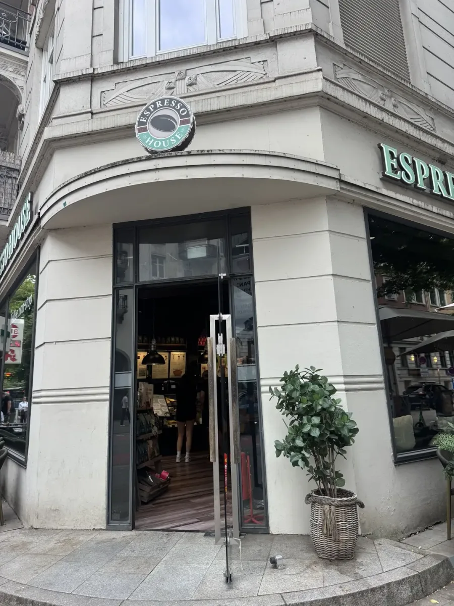 cafe-exterior-espresso-house