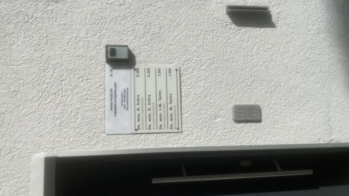 building-signage-melius-praxis-fuer-logopaedie-und-ergotherapie-pforzheim-suedweststadt